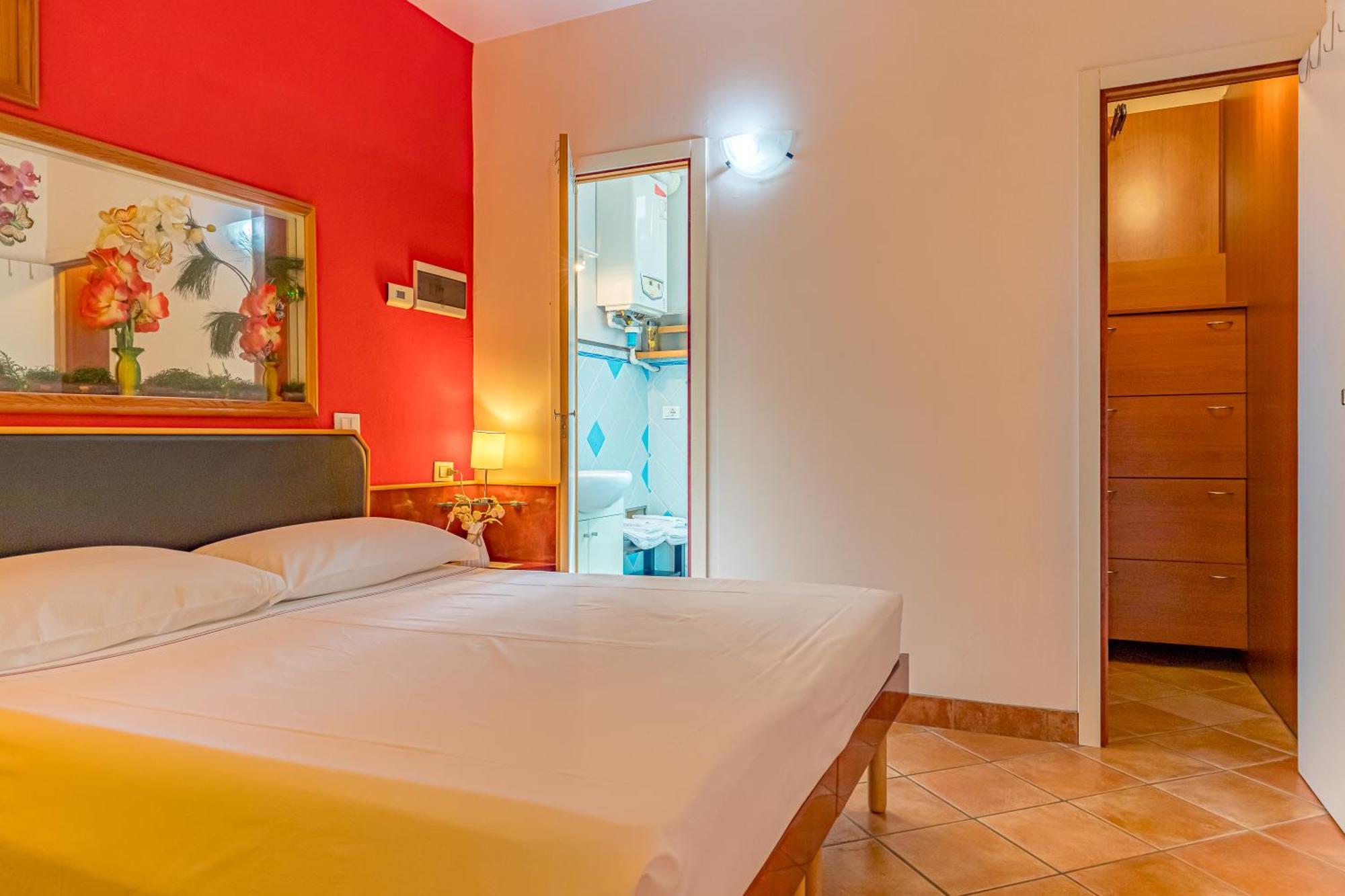 Residence Paolino Tavernerio Luaran gambar